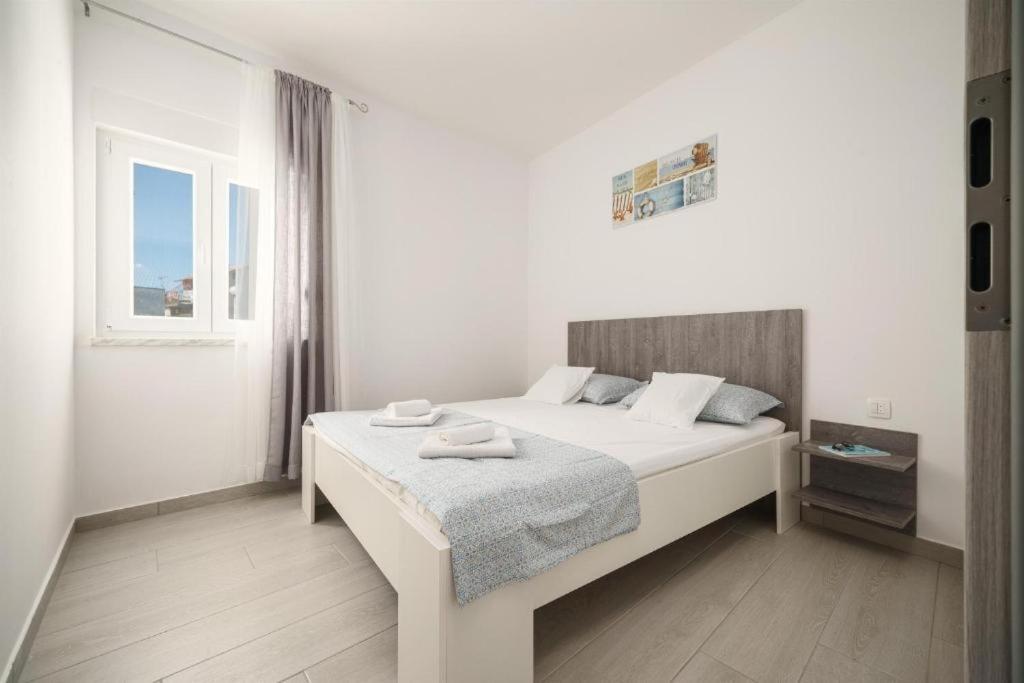 Apartments Dobrenic Vodice Ngoại thất bức ảnh