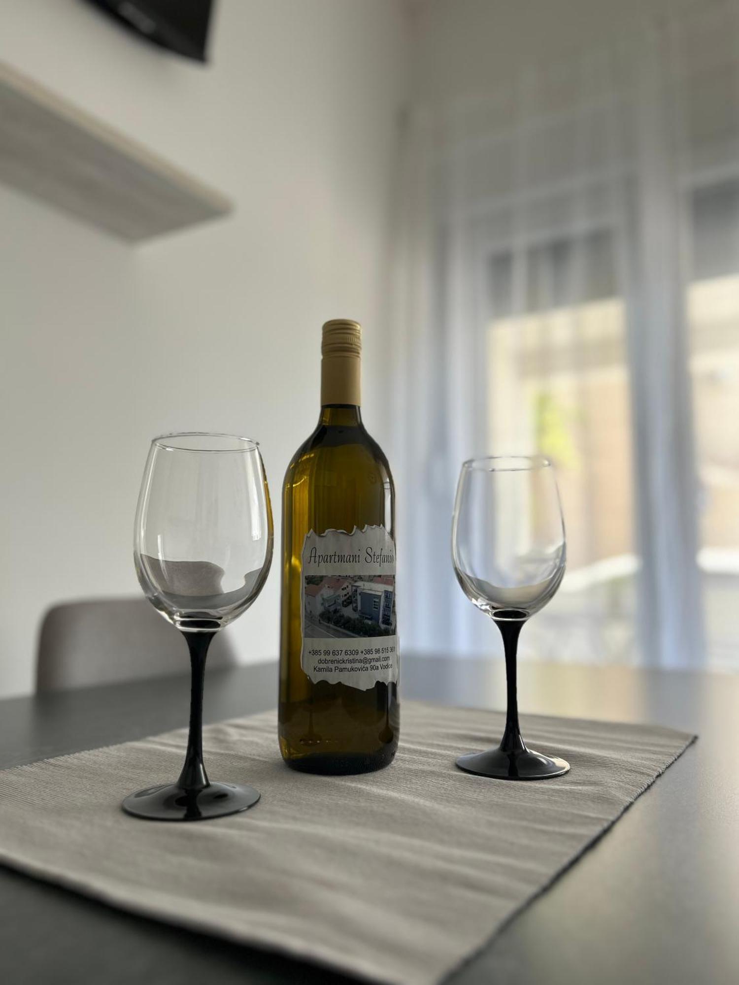 Apartments Dobrenic Vodice Ngoại thất bức ảnh